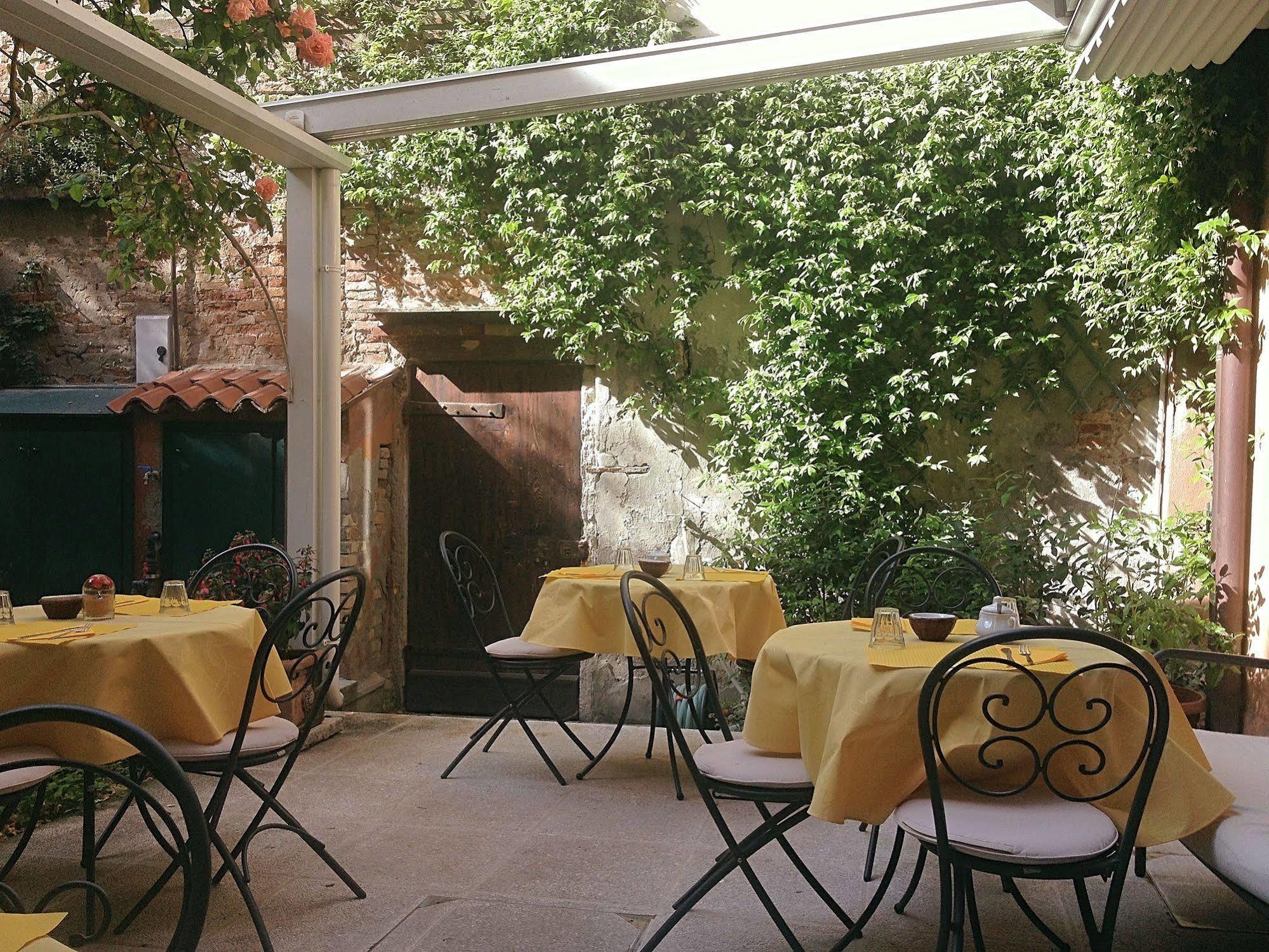 3749 Pontechiodo Bed & Breakfast Venezia Eksteriør bilde